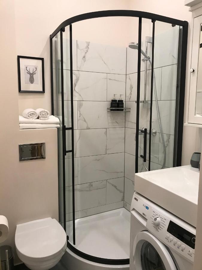 Cozy Home Valdemara, Free Parking, Self Check-In Riga Esterno foto