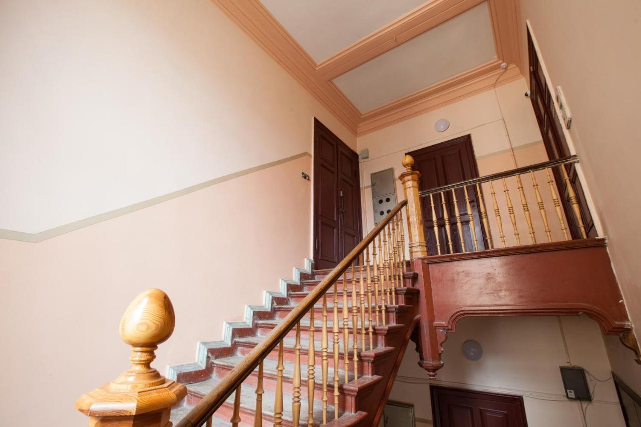 Cozy Home Valdemara, Free Parking, Self Check-In Riga Esterno foto